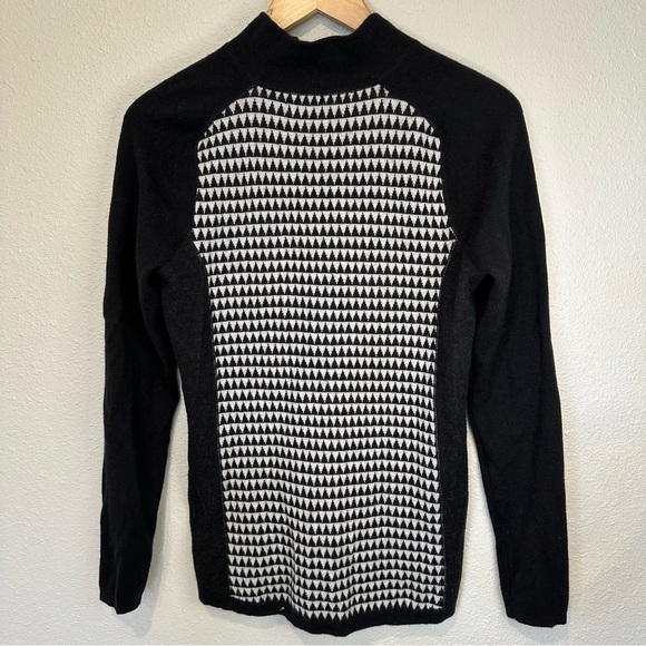 Title Nine Houndstooth Geo Super Power Quarter Zip Sweater - Picture 9 of 13